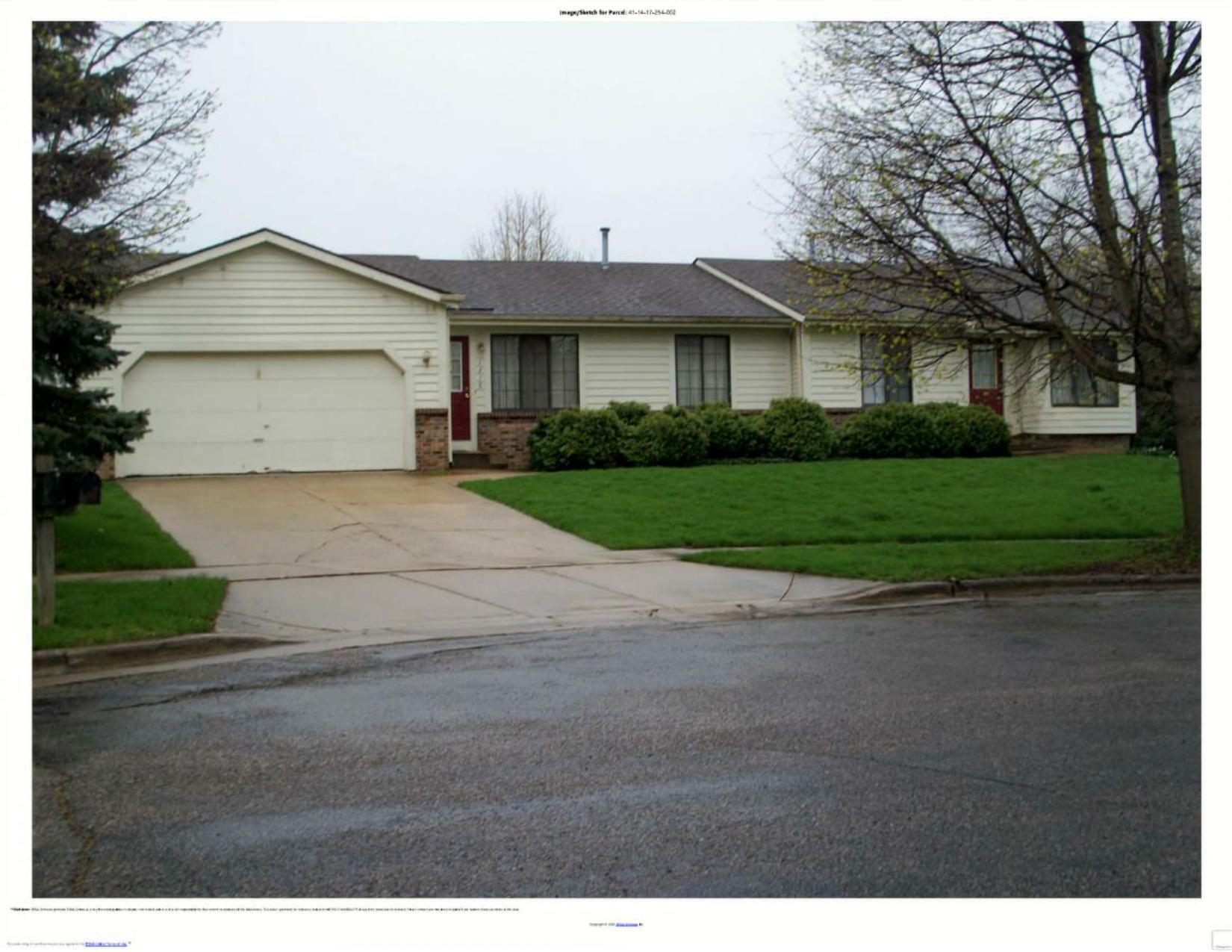 1216 Dale Court Northeast, Grand Rapids, MI - 1,950 USD/ month