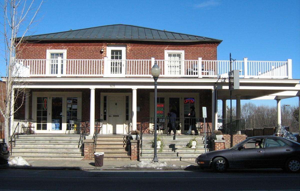 Apartment for Rent in Charlottesville