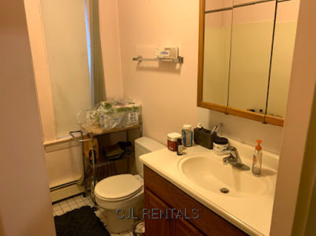 Apartment for Rent in Waltham