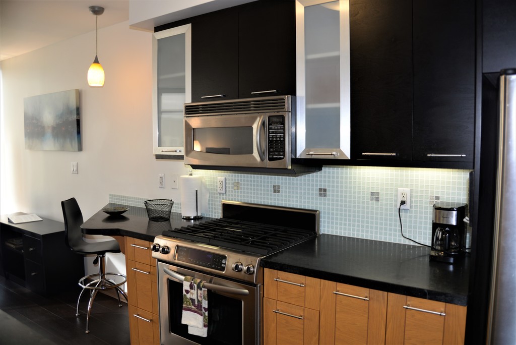 177 Townsend St - 3,550USD / month