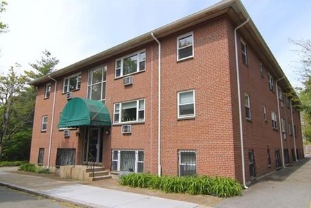 Apartment for Rent in Cambridge