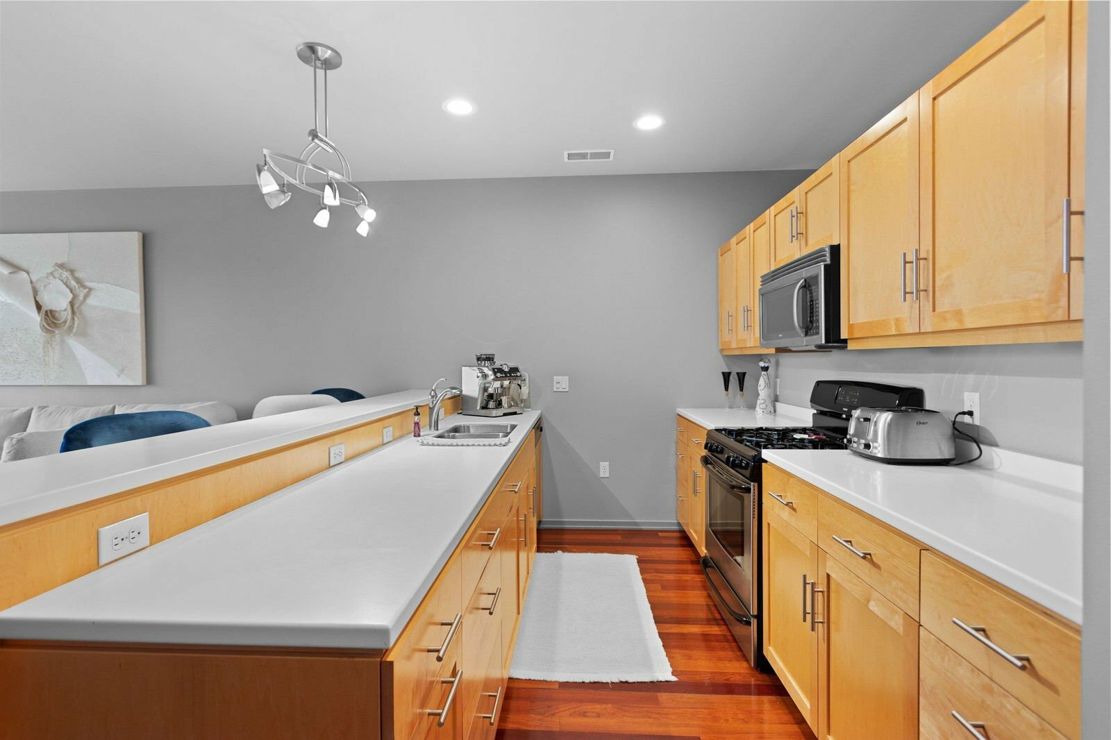 101 Cherry Street - 1,350USD / month