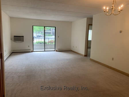 Apartment for Rent in Newton