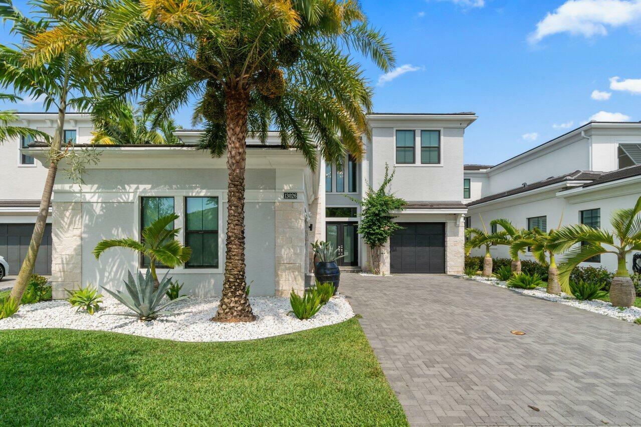 13026 Artisan Circle, Palm Beach Gardens, FL - 12,000 USD/ month