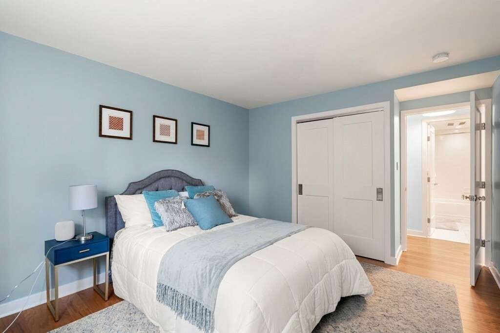 47 Harvard Place - 1,850USD / month