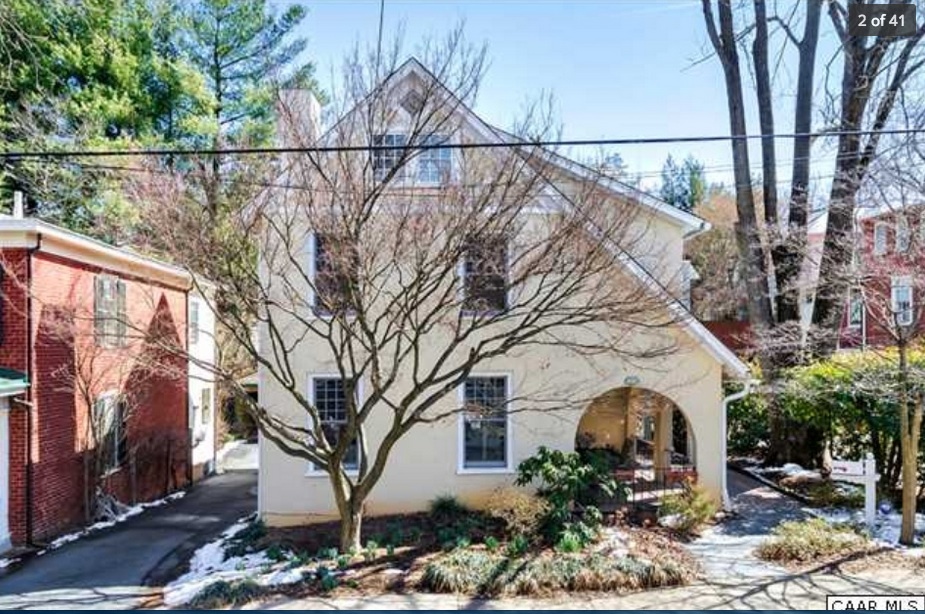 Apartment for Rent in Charlottesville
